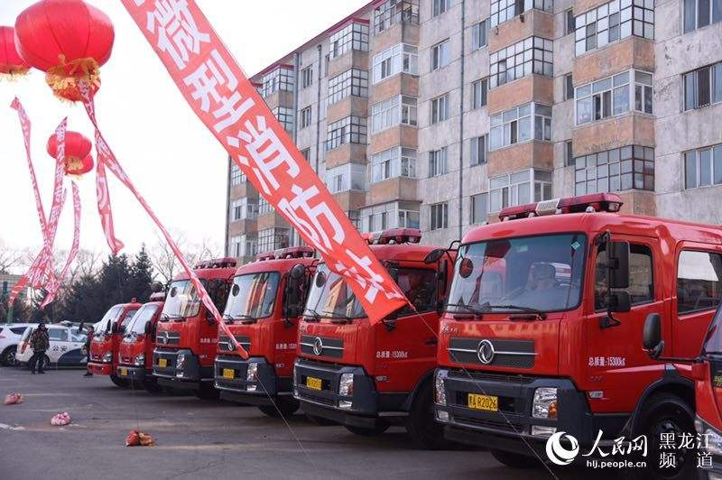 哈爾濱市東安街道里消防中隊定制2.2KW污水提升設備二套